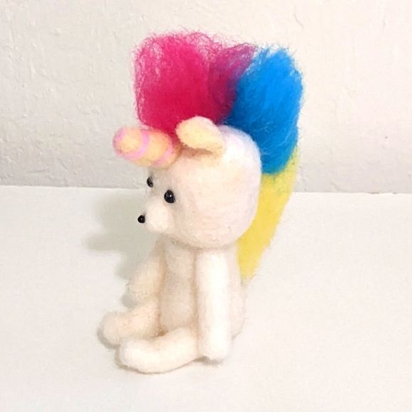 Handmade Wool Unicorn - Picture 5 of 5